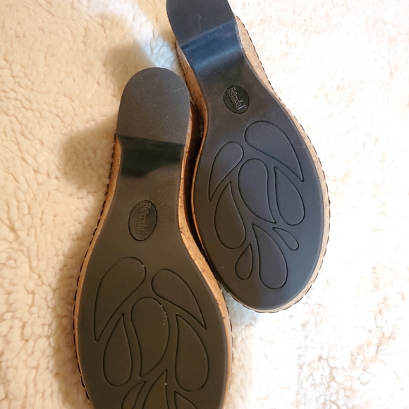 Bjondal Black Flower Wedges - Picture 7 of 7